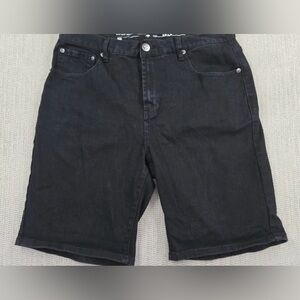 URG Men’s Shorts